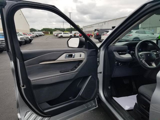 Certified 2025 Ford Explorer Active AWD/4WD image 10