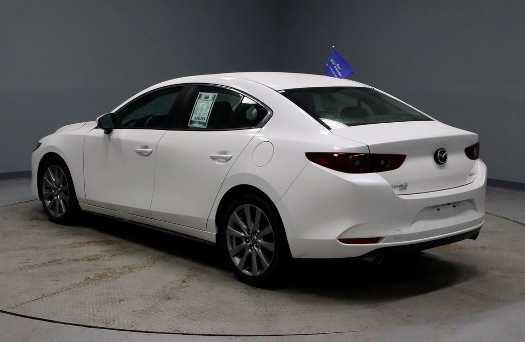 Used 2022 MAZDA MAZDA3 s image 3