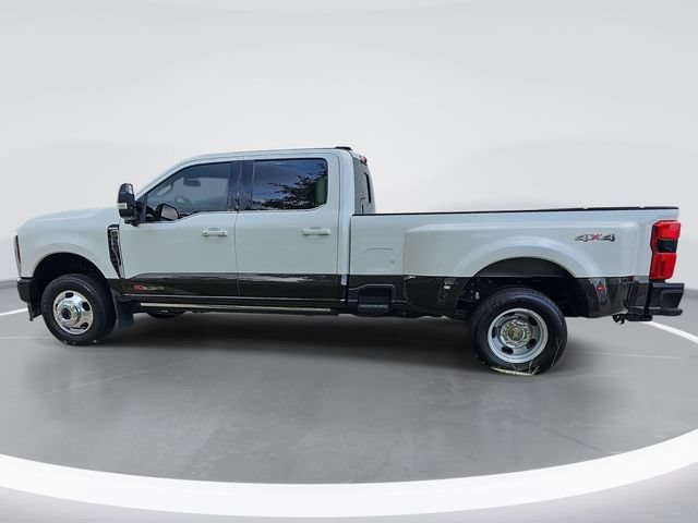 Certified 2024 Ford F350 King Ranch AWD/4WD image 8