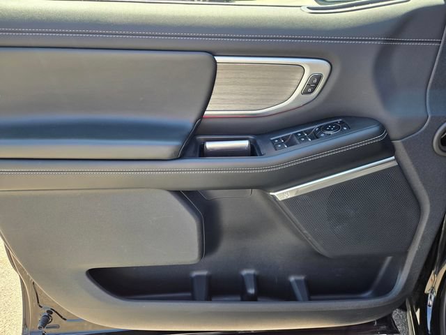 Certified 2025 Ford Expedition Platinum AWD/4WD image 21