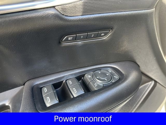 Used 2018 Cadillac XT5 Luxury w/ Driver Awareness Package image 14