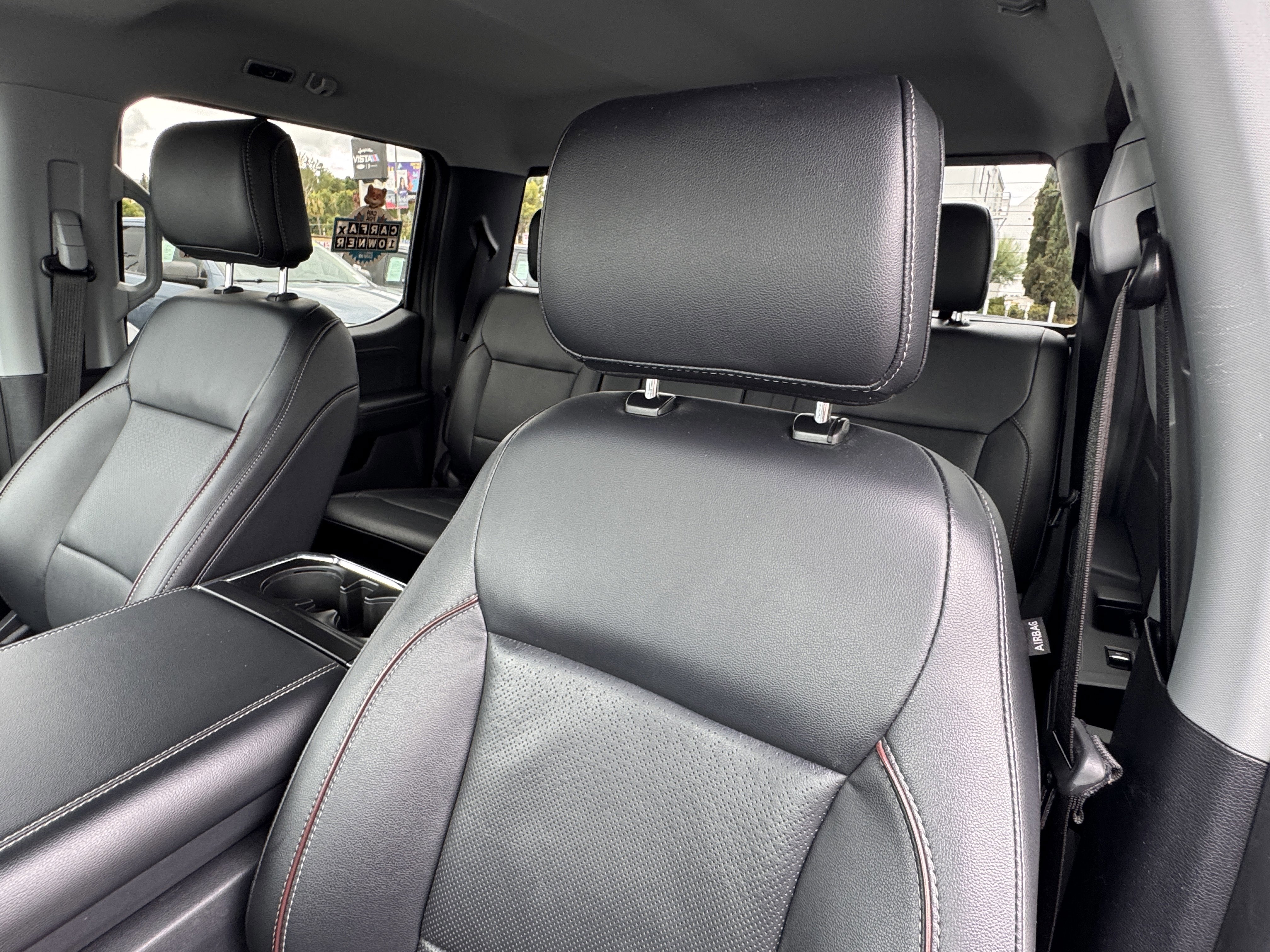 Certified 2022 Ford F150 Lariat w/ Equipment Group 502A High image 13