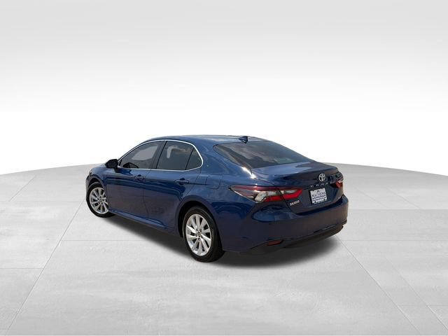 Used 2024 Toyota Camry LE FWD image 4