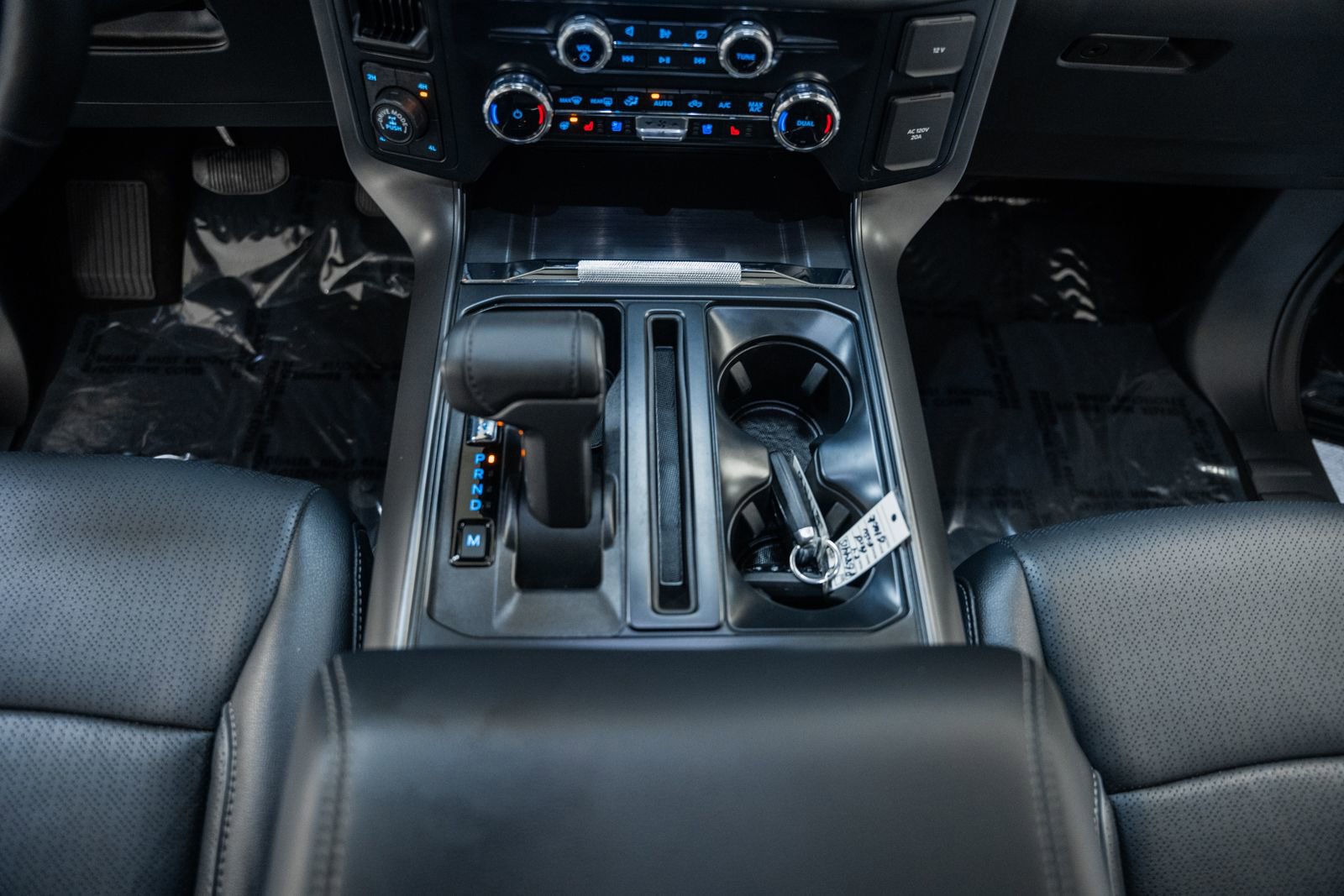 Certified 2024 Ford F150 Lariat image 41