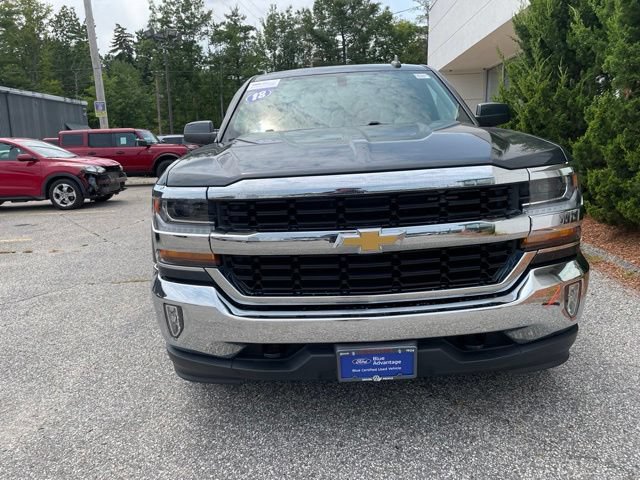 Used 2018 Chevrolet Silverado 1500 LT w/ All Star Edition AWD/4WD image 3