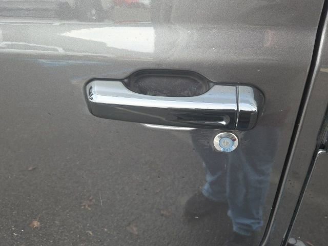 Used 2018 Jeep Wrangler Unlimited Sport S image 17