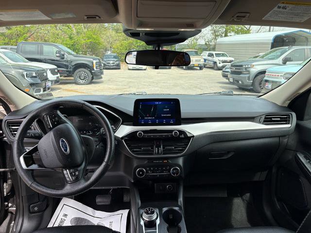 Certified 2020 Ford Escape SEL image 15