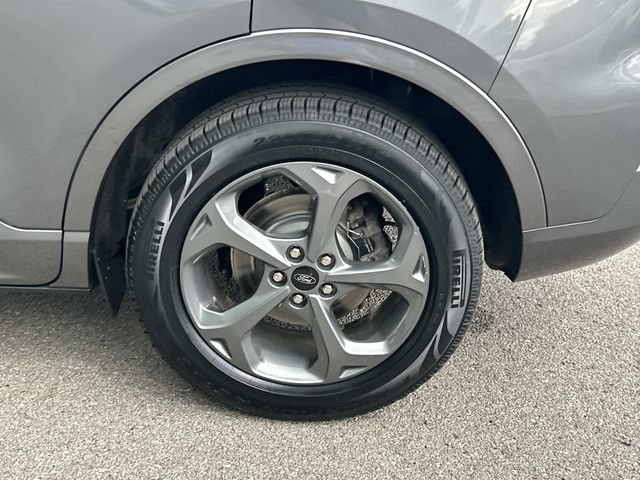 Certified 2023 Ford Escape ST-Line w/ Tech Pack #1 AWD/4WD image 13