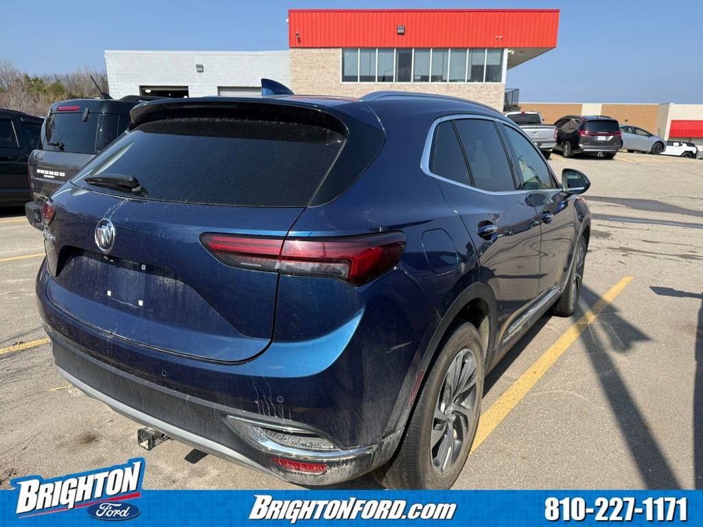 Used 2023 Buick Envision Essence image 3