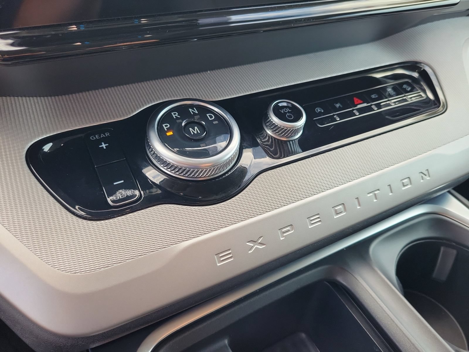 Certified 2025 Ford Expedition Max Active AWD/4WD image 29