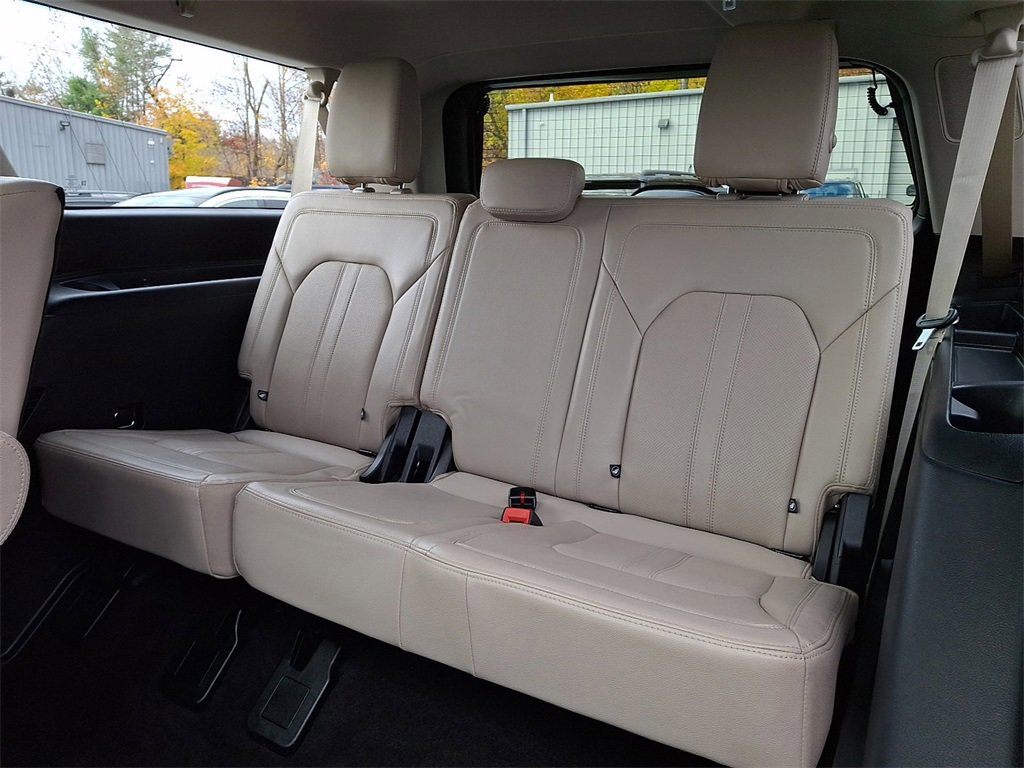 Certified 2022 Ford Expedition Max Limited image 12