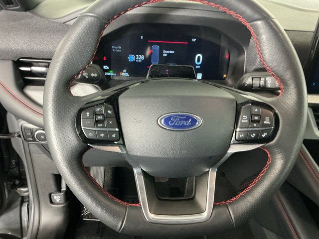 Certified 2025 Ford Explorer ST-Line w/ ST-Line Street Pack AWD/4WD image 16