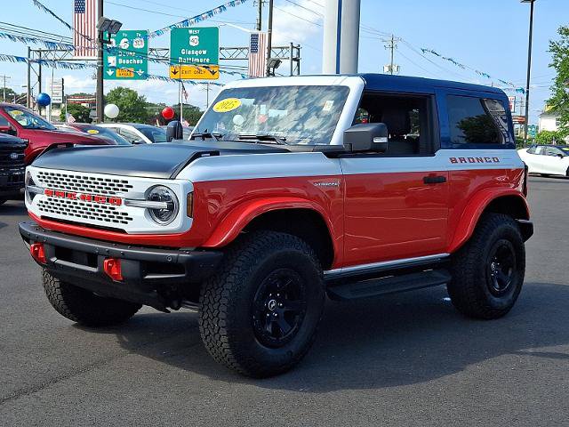 Certified 2025 Ford Bronco Stroppe Edition AWD/4WD image 3