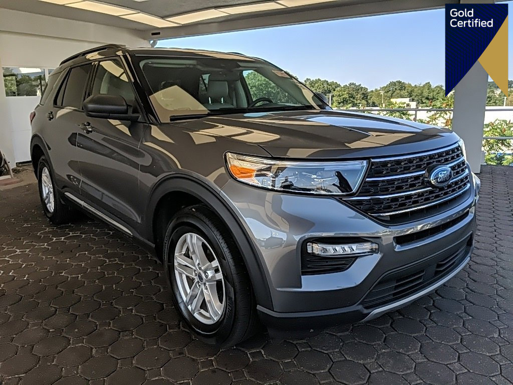 Certified 2023 Ford Explorer XLT w/ Equipment Group 202A
