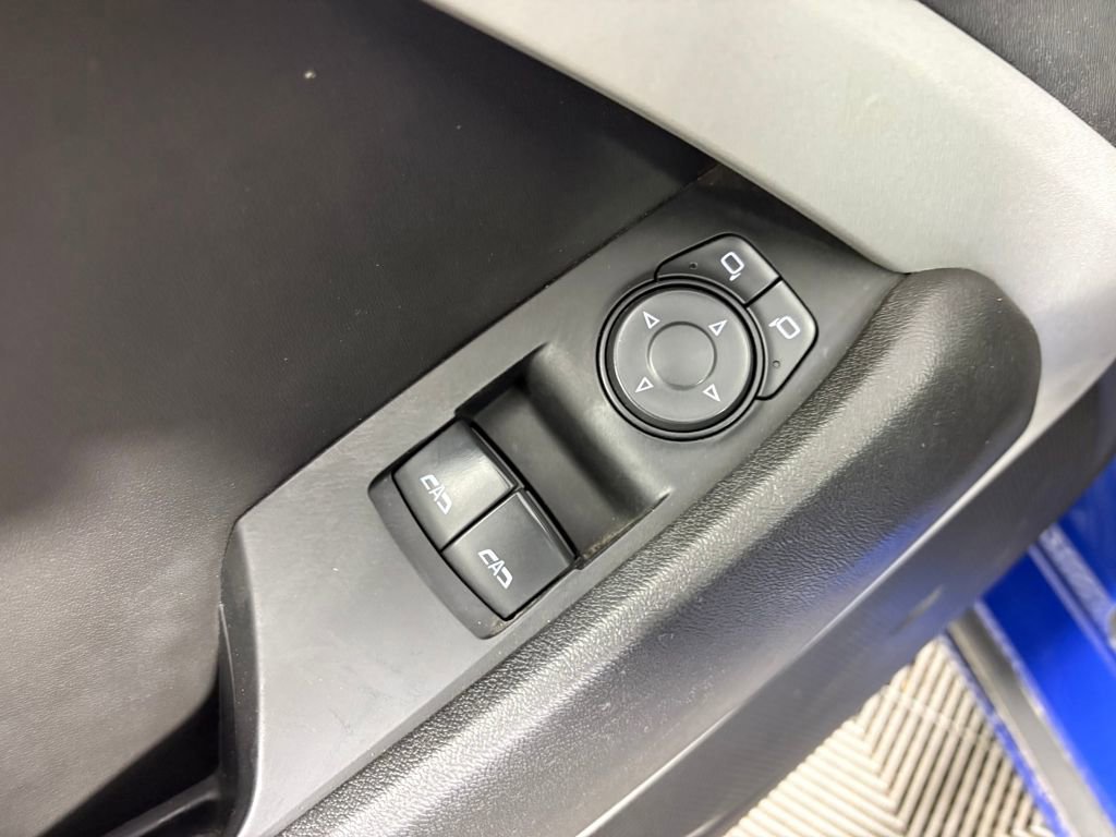 Used 2021 Chevrolet Camaro LT image 13