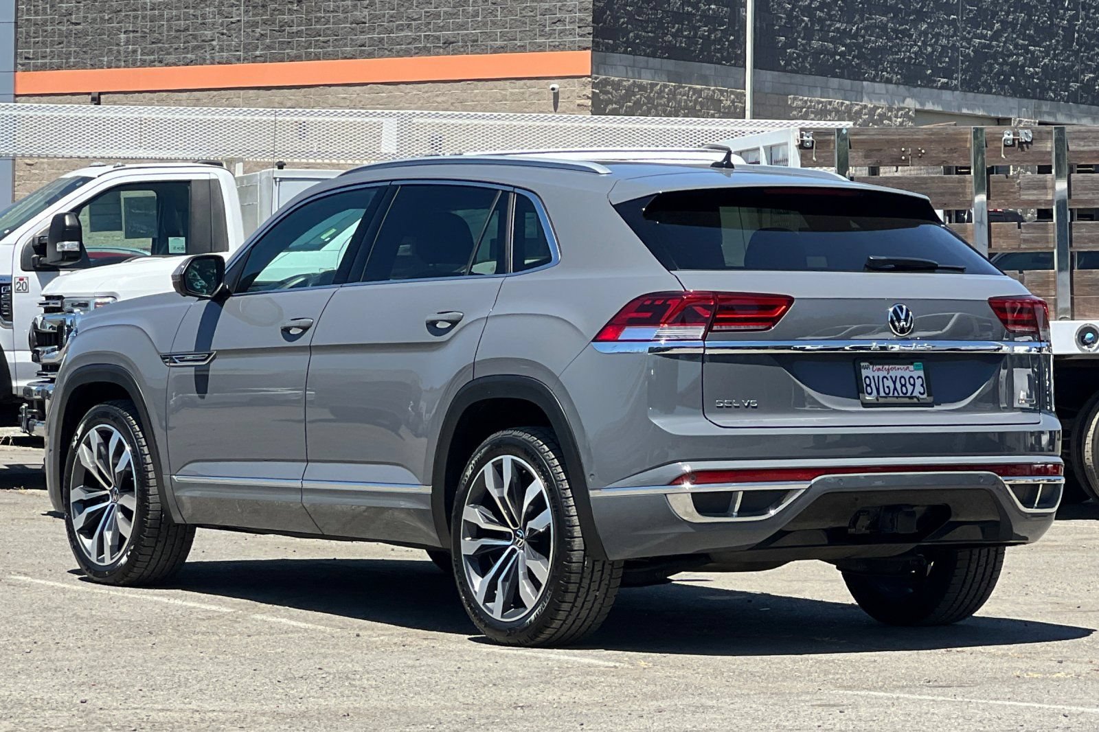 Used 2021 Volkswagen Atlas Cross Sport SEL Premium R-Line AWD/4WD image 6
