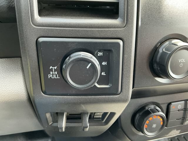 Certified 2022 Ford F350 XL AWD/4WD image 27