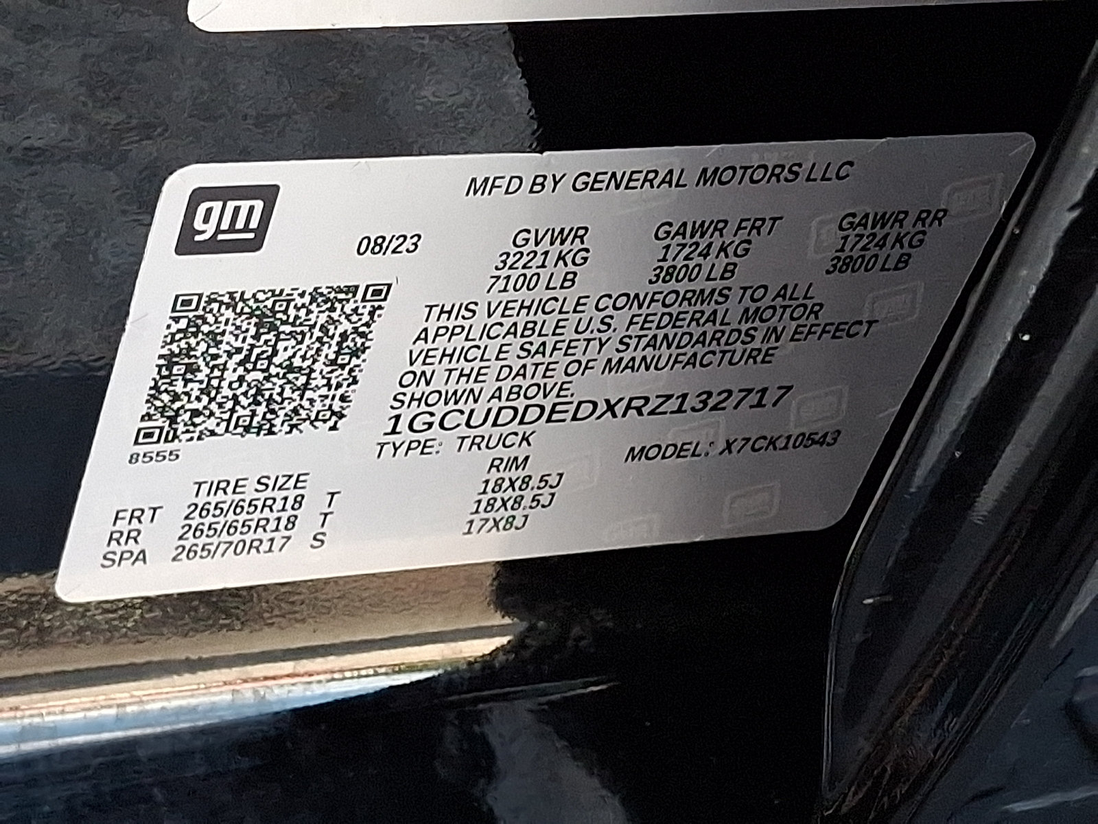 Used 2024 Chevrolet Silverado 1500 LT AWD/4WD image 29