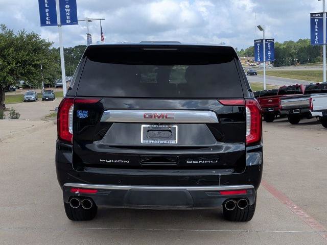 Used 2024 GMC Yukon XL Denali RWD image 4