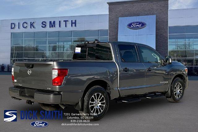 Used 2024 Nissan Titan SV w/ SV Convenience Package RWD image 6