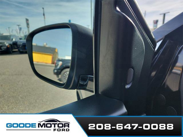 Used 2022 Nissan Murano S image 11