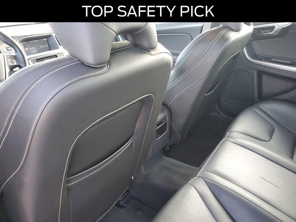Used 2017 Volvo S60 T5 Dynamic image 9