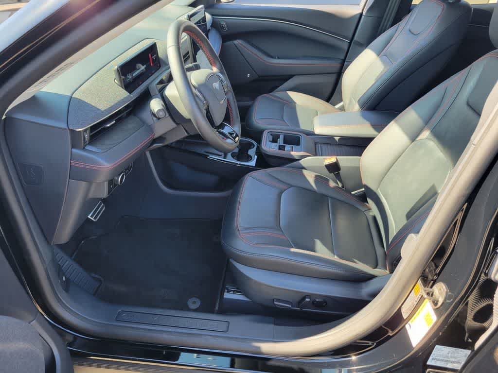 Certified 2025 Ford Mustang Mach-E Premium w/ Sport Appearance Package AWD/4WD image 10