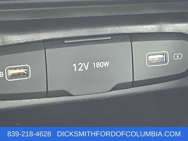 Used 2023 Hyundai Santa Cruz SEL w/ Cargo Package image 28