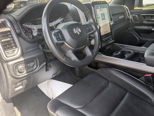 Used 2022 RAM 1500 Laramie AWD/4WD image 15