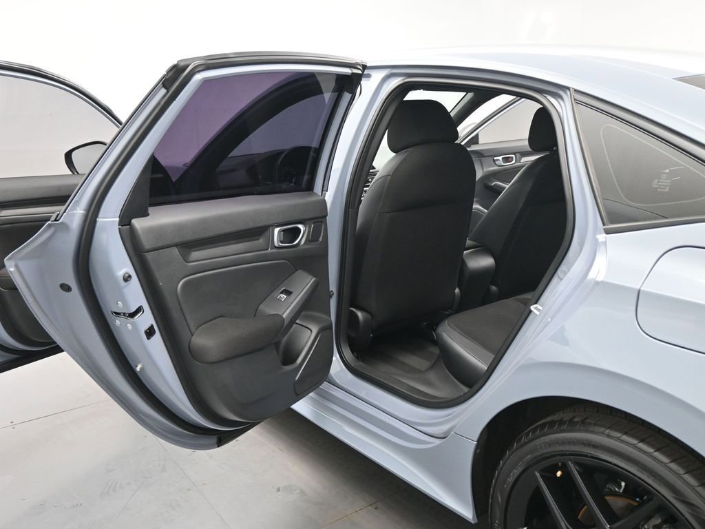 Used 2022 Honda Civic Sport image 16