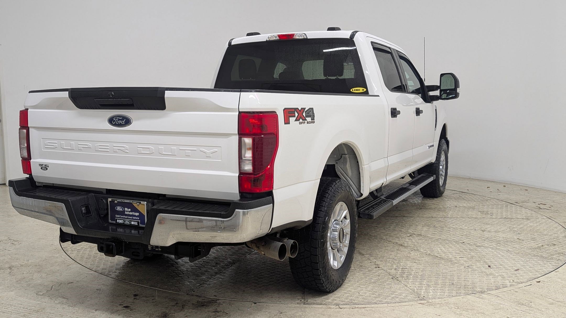 Certified 2022 Ford F250 XLT w/ FX4 Off-Road Package image 8