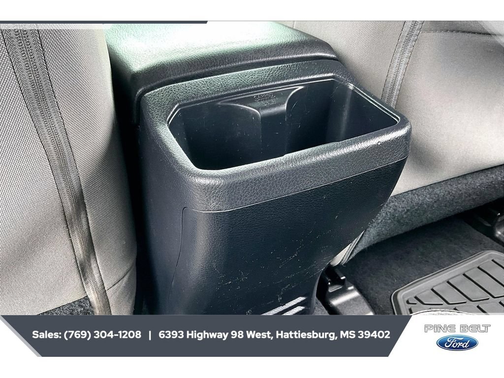 Used 2018 Toyota Tacoma SR5 RWD image 25