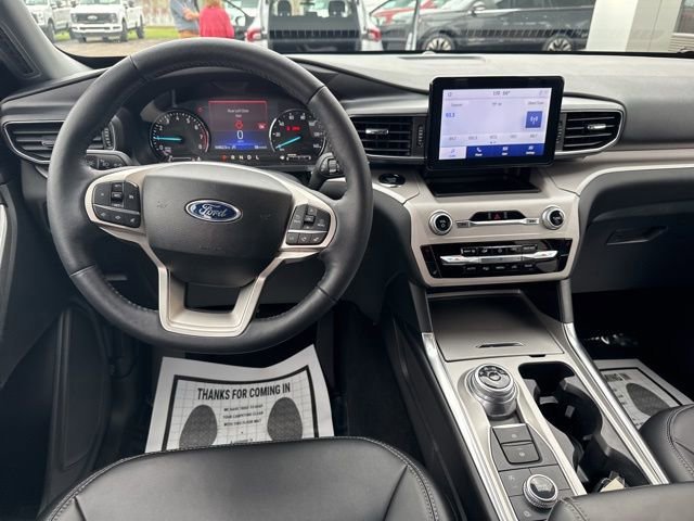 Certified 2024 Ford Explorer XLT w/ Equipment Group 202A AWD/4WD image 27
