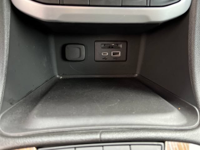Used 2023 GMC Acadia SLE w/ Driver Convenience Package AWD/4WD image 36