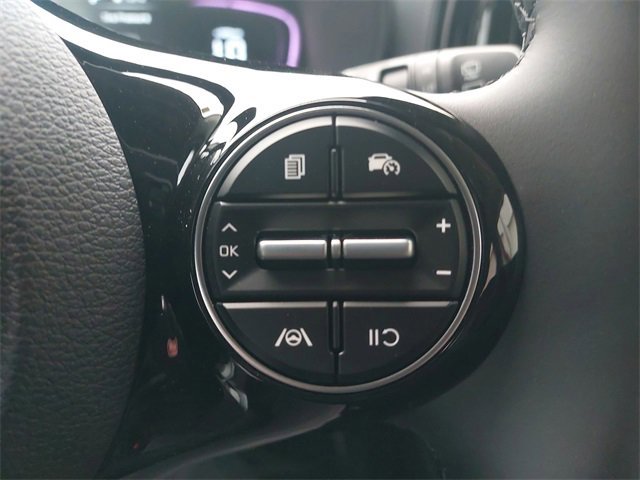 Used 2025 Kia Soul EX image 19