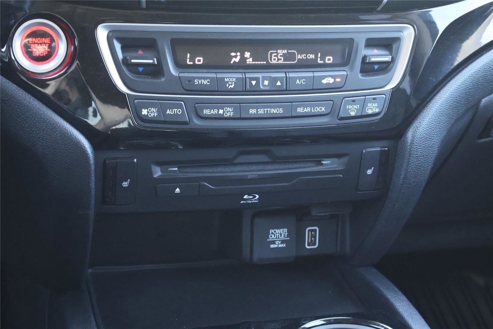 Used 2020 Honda Pilot Touring image 25