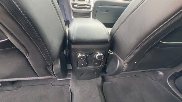 Certified 2022 Ford Explorer XLT w/ Equipment Group 202A image 21