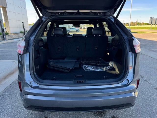 Certified 2024 Ford Edge ST-Line AWD/4WD image 39