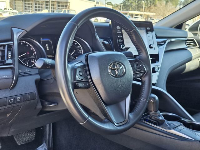 Used 2024 Toyota Camry SE image 21