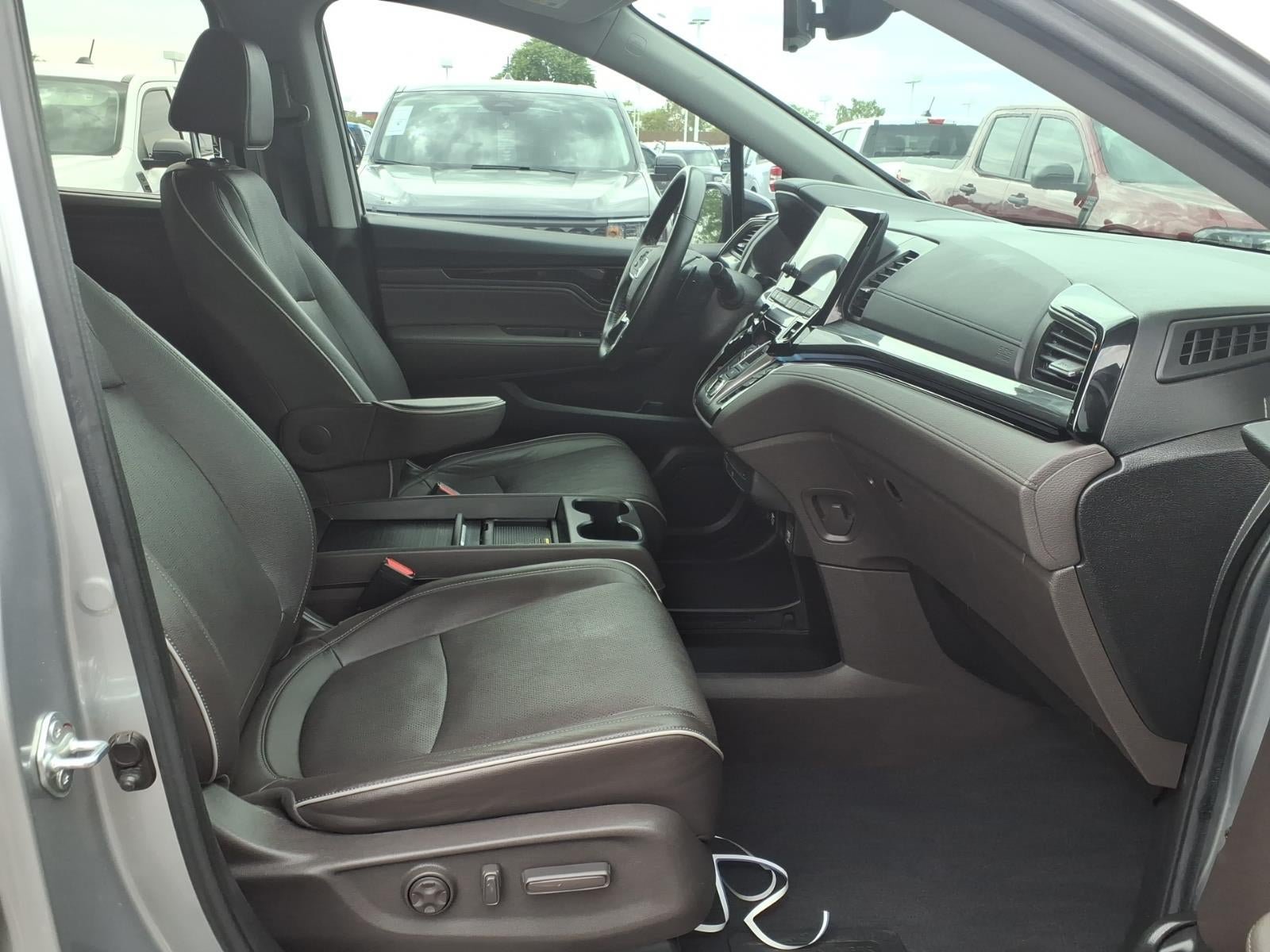 Used 2022 Honda Odyssey Elite image 11