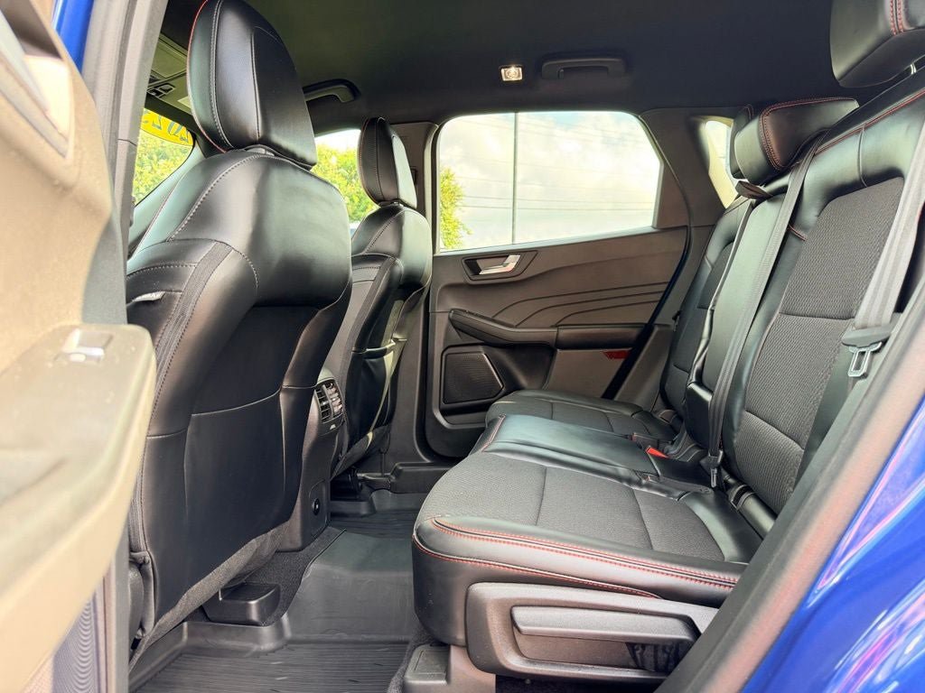 Certified 2023 Ford Escape ST-Line w/ Tech Pack #1 FWD image 14