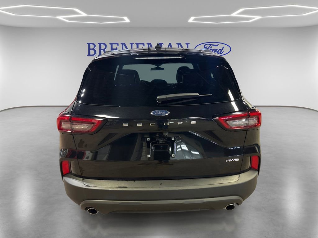 Certified 2025 Ford Escape ST-Line image 4