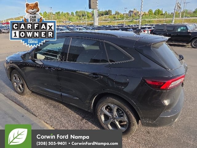 Certified 2024 Ford Escape ST-Line w/ Tech Pack #1 AWD/4WD image 4