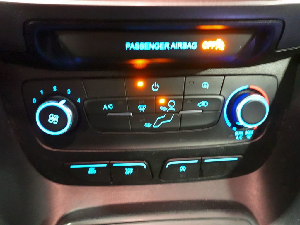 Certified 2022 Ford Transit Connect XL FWD image 11