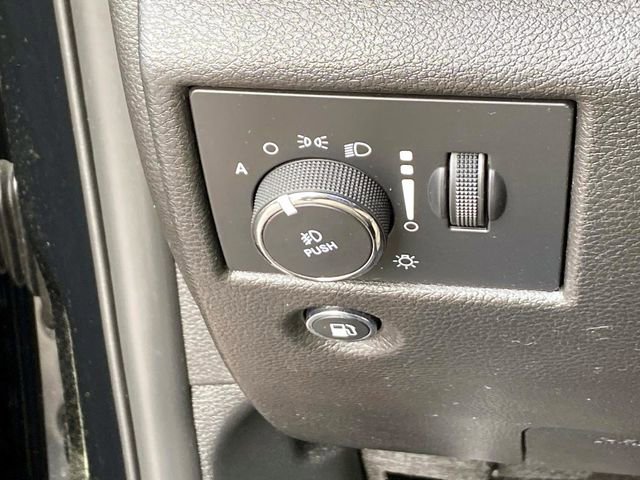 Used 2021 Jeep Grand Cherokee Limited w/ Quick Order Package 28K 80th AWD/4WD image 21