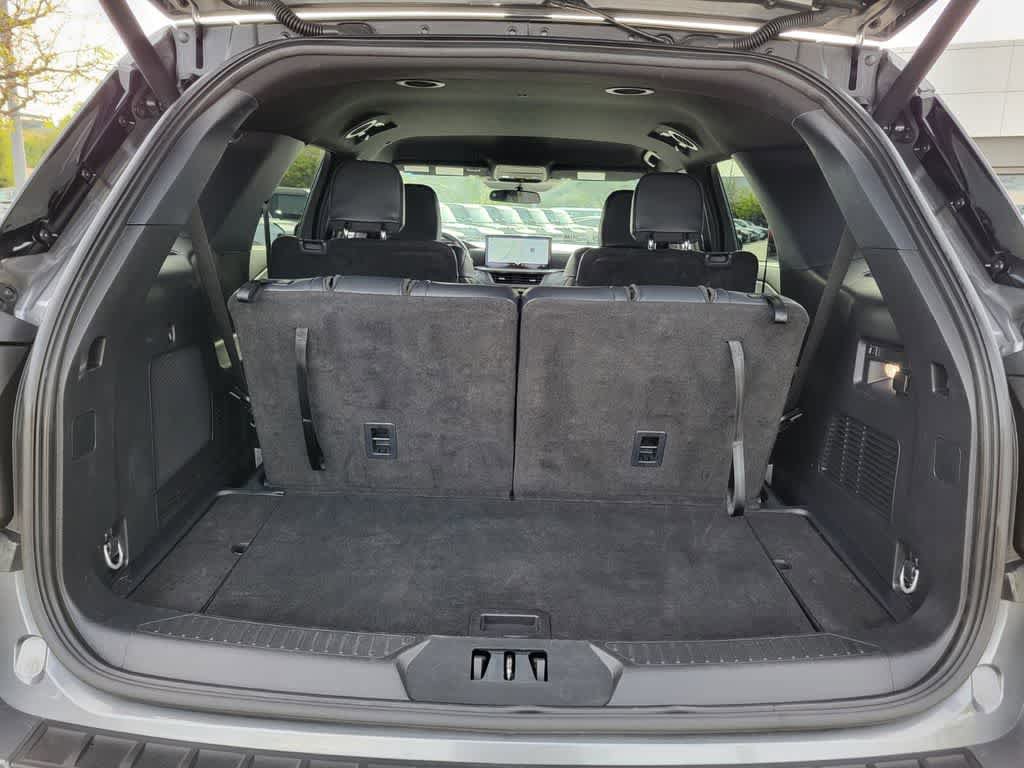 Certified 2025 Ford Explorer ST-Line AWD/4WD image 16