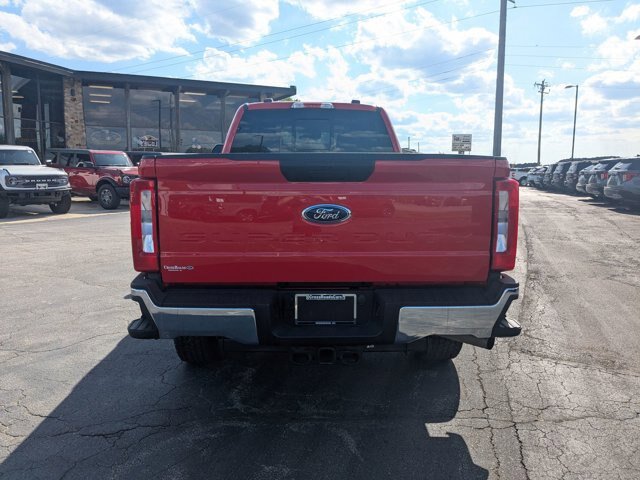 Certified 2024 Ford F250 XLT w/ Camper Package AWD/4WD image 9