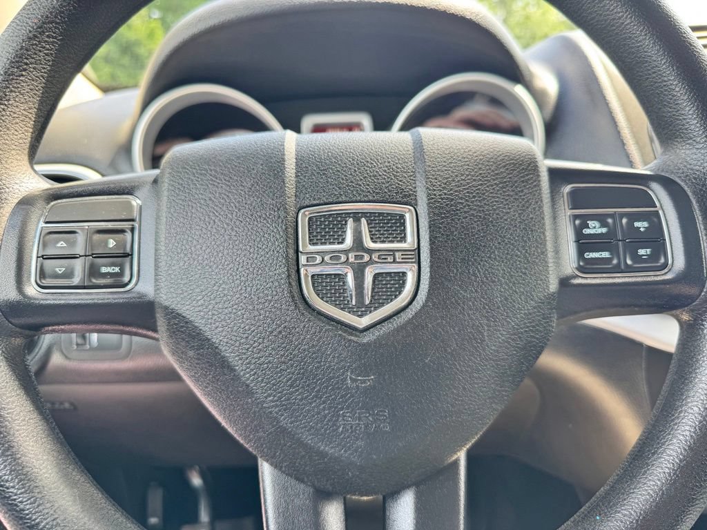 Used 2019 Dodge Journey SE FWD image 14