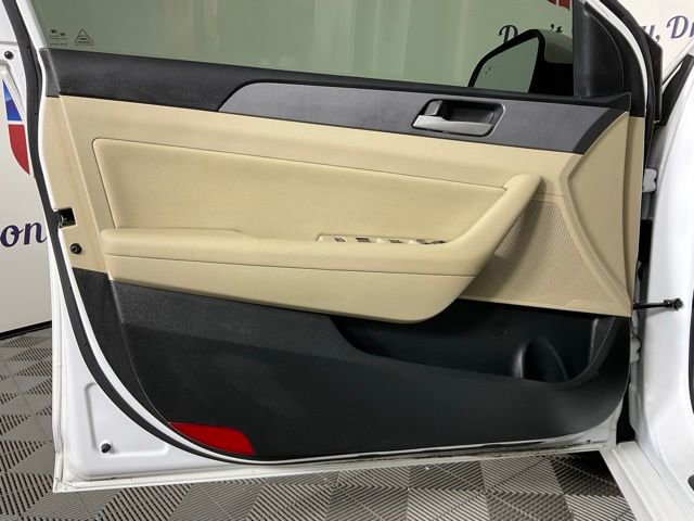 Used 2018 Hyundai Sonata SEL image 11