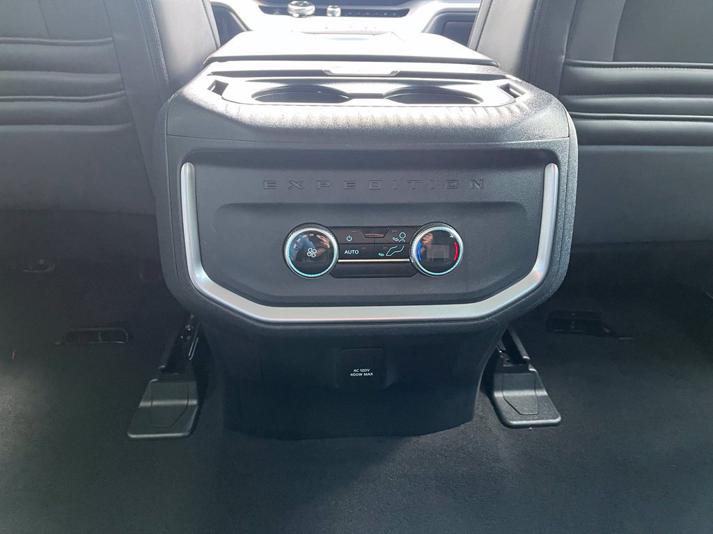Certified 2025 Ford Expedition Max Active AWD/4WD image 15